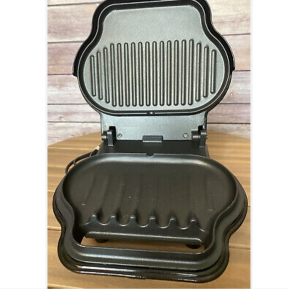 GEORGE FOREMAN NONSTICK CLASSIC LEAN GREEN GRILLING MACHINE BLACK - Picture 2 of 4